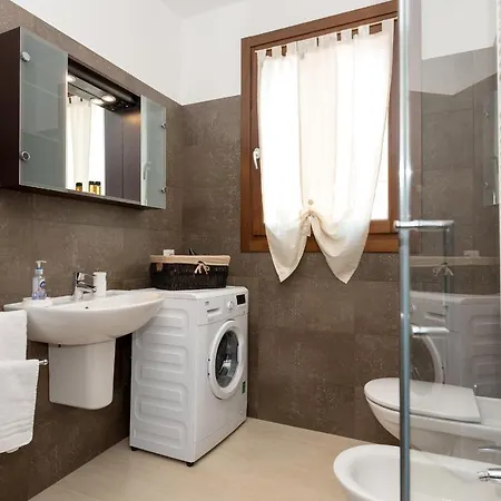 Dimora San Zeno 3 With 3 Sleeps شقة فيرونا